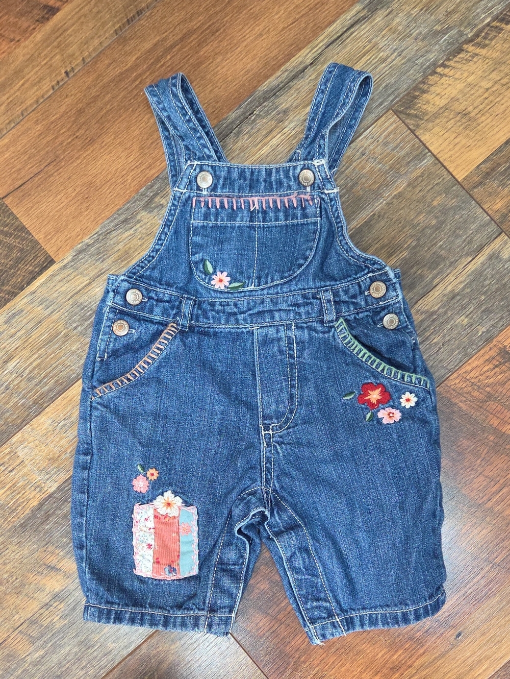 Oshkosh Genuine Baby Floral Embroidered Blue Jean Denim Overalls, Size 3 Months